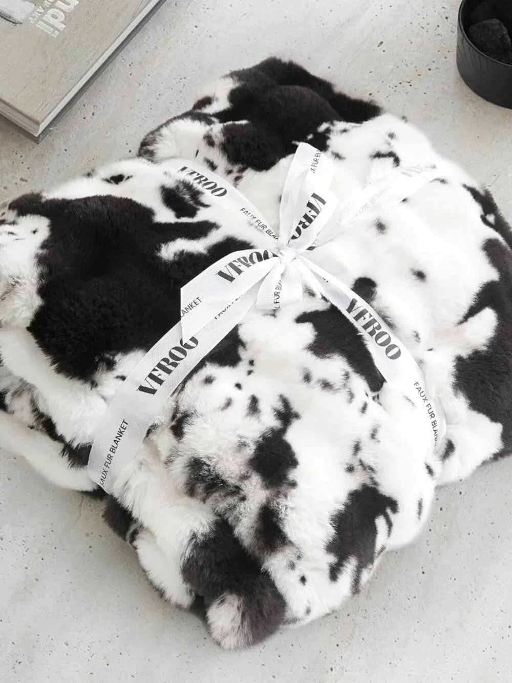 Ultra Plush Bubble Faux Rabbit Fur Blanket – 950GSM Thick Fluffy Throw Blanket f_5
